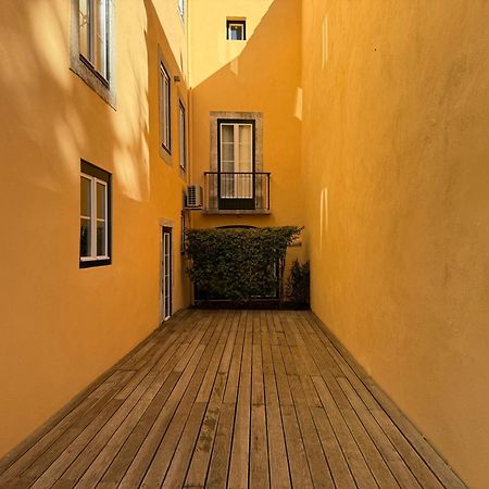 Апартаменты Metropolitan Living Lisbon - Laranjeiras Экстерьер фото