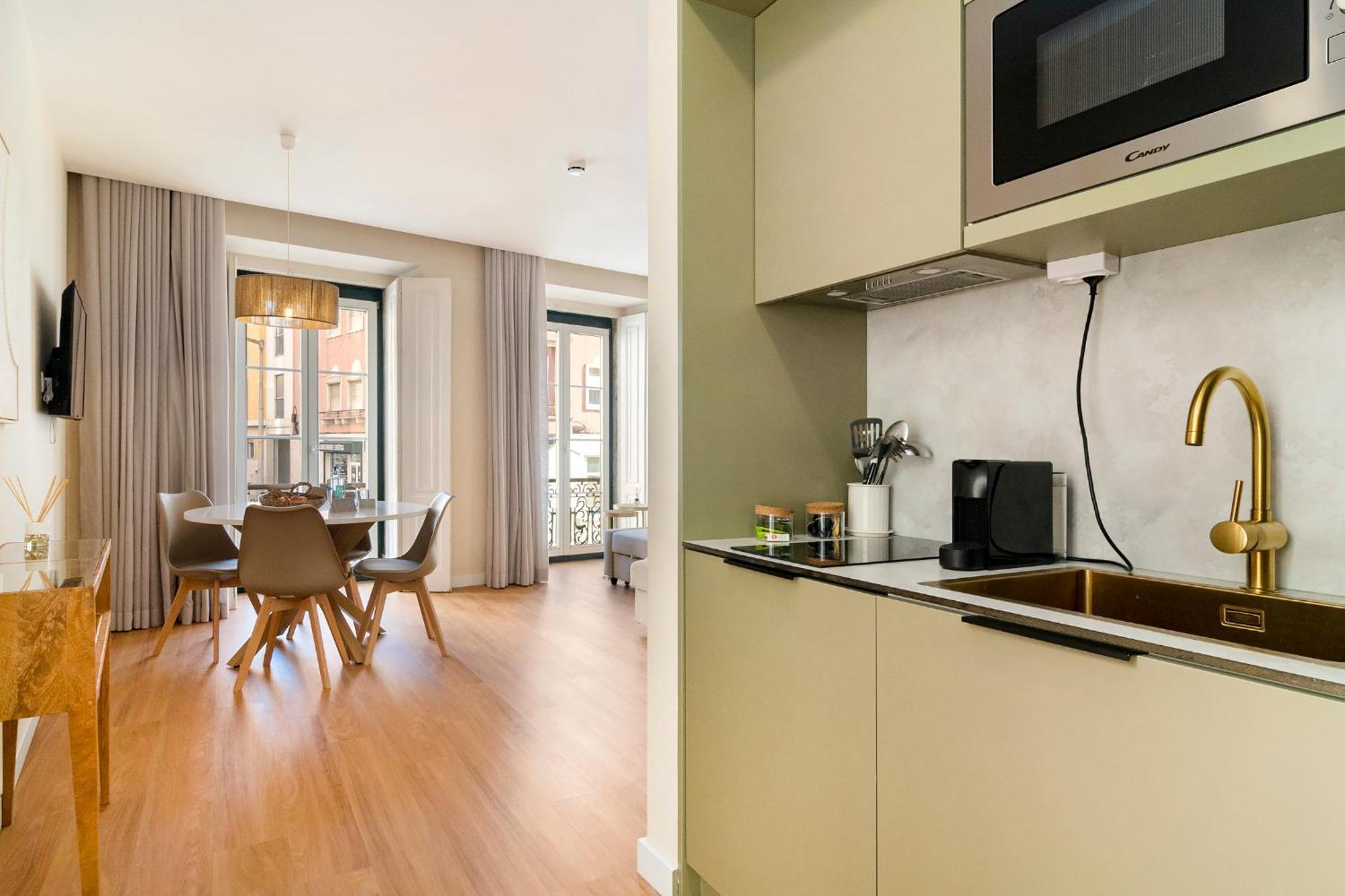 Апартаменты Metropolitan Living Lisbon - Laranjeiras Экстерьер фото