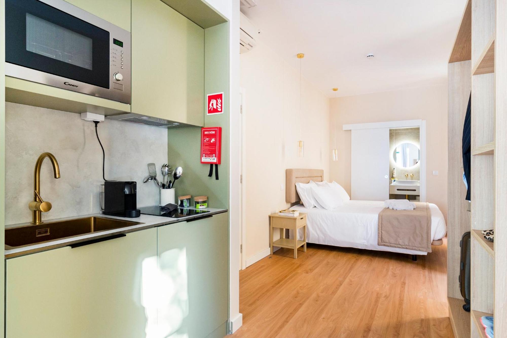Апартаменты Metropolitan Living Lisbon - Laranjeiras Экстерьер фото